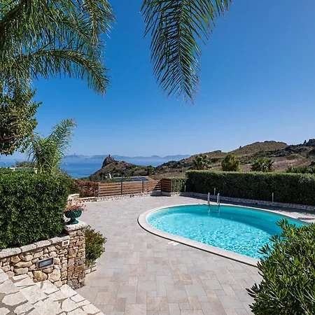 Torre Del Mare Villa